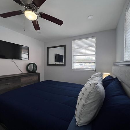 Charming Two Bedroom Apartment. Miami Exteriér fotografie