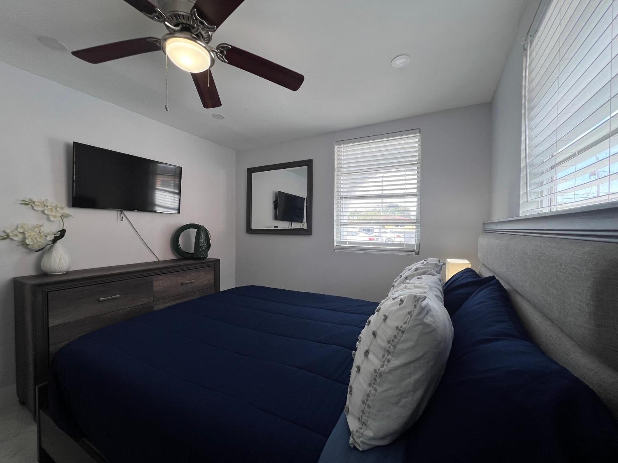 Charming Two Bedroom Apartment. Miami Exteriér fotografie