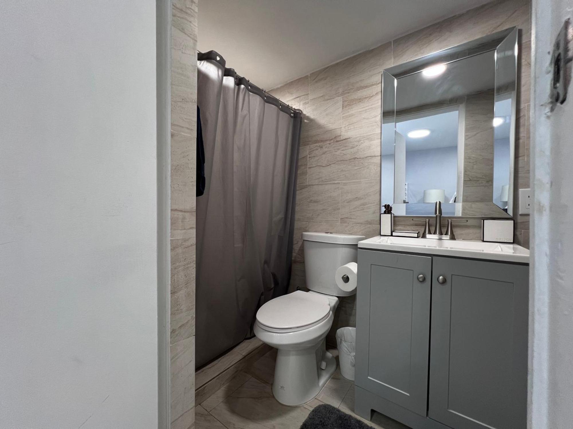 Charming Two Bedroom Apartment. Miami Exteriér fotografie